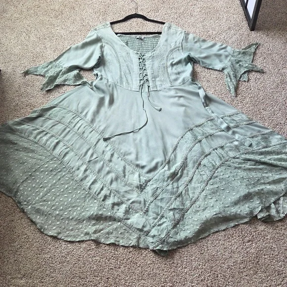 Sapogee Bohemian Dress with Corset Bodice Lace Detail Free Size Sage Green - Picture 14 of 16